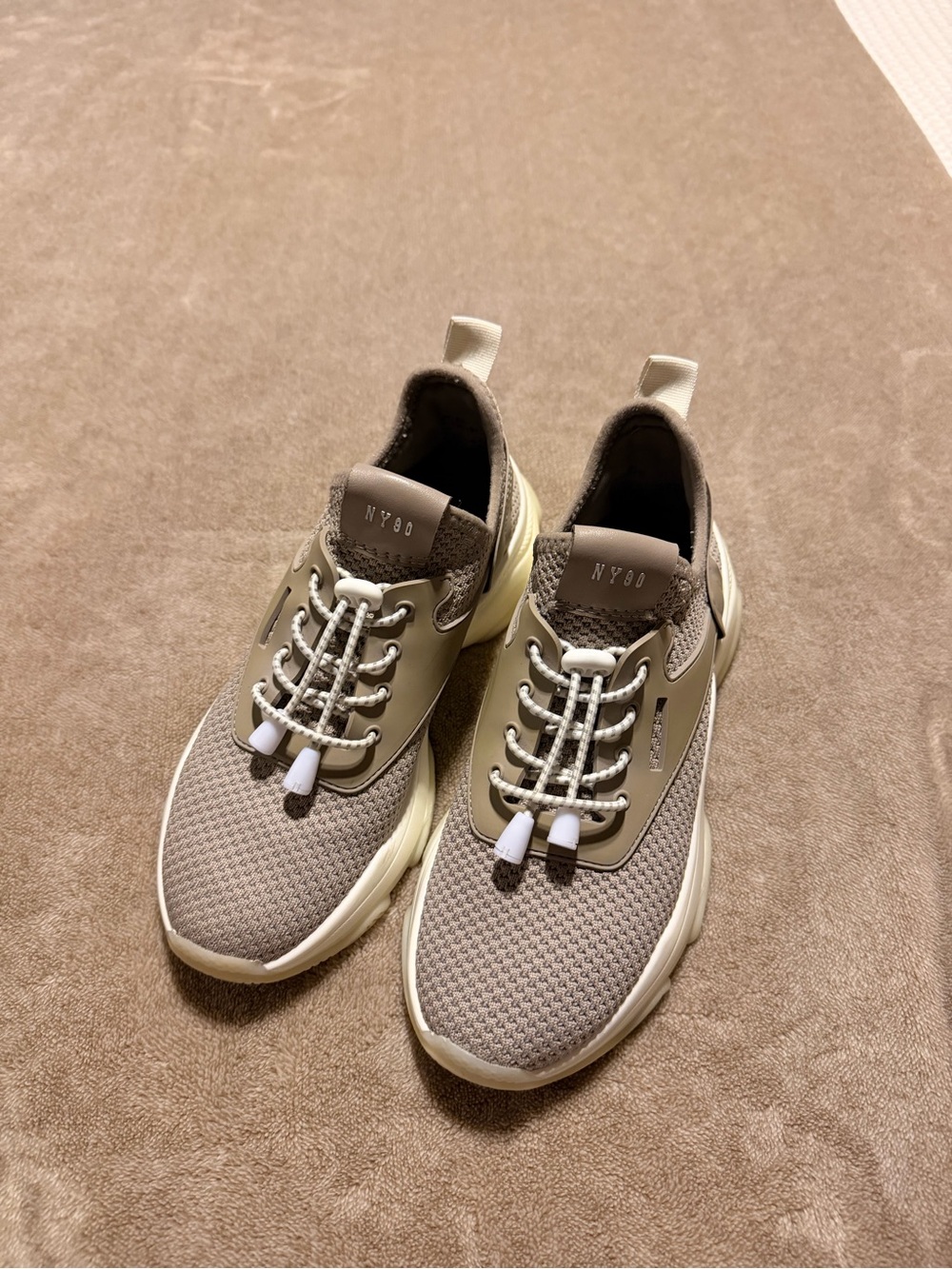 Steve Madden myles chunky sneaker size 6